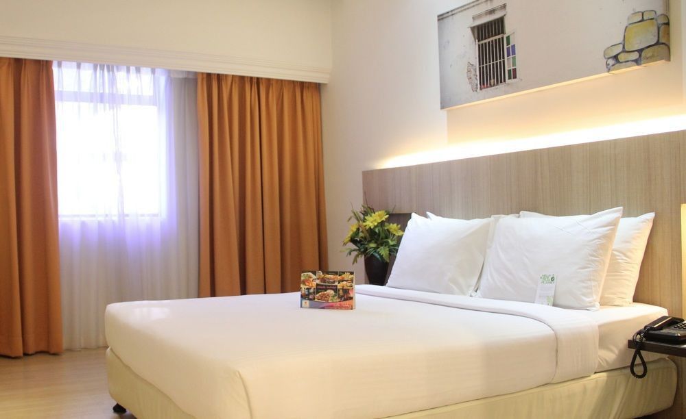Swiss-inn Chinatown Hotel 3*