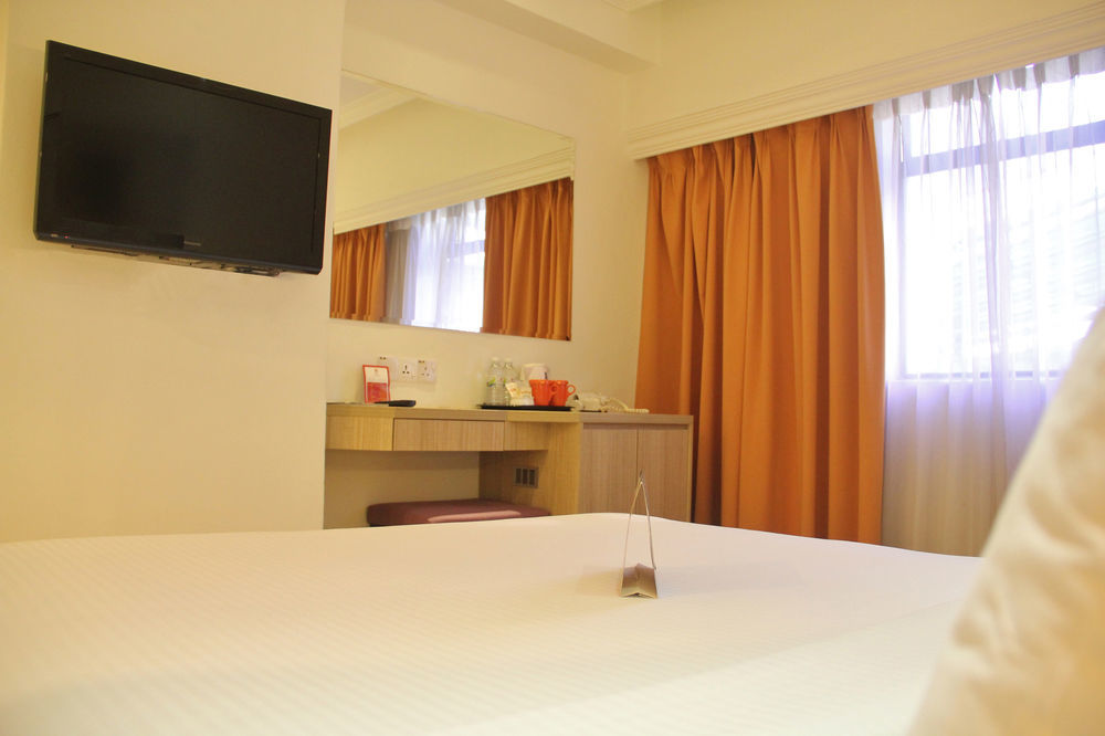 Swiss-inn Chinatown Hotel 3*